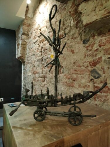 Strijdwagen Verkocht